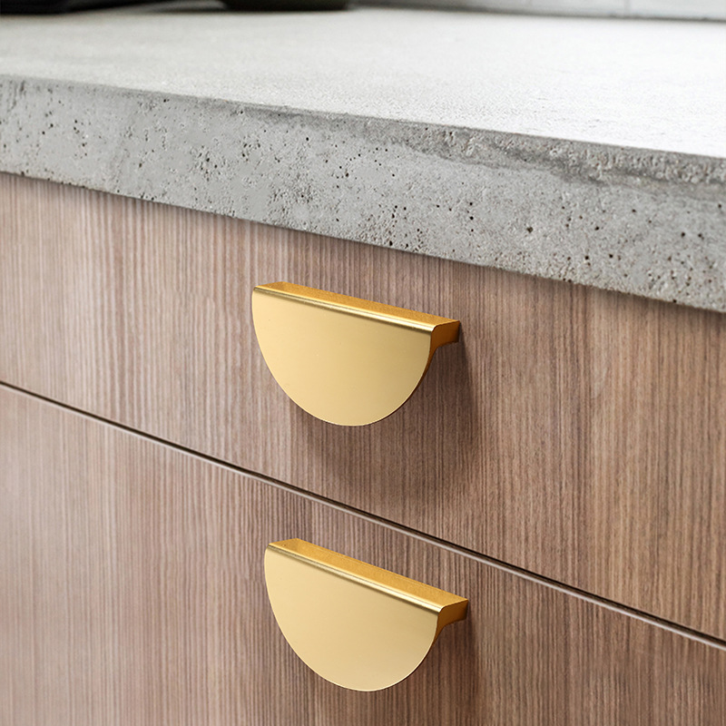 10 قطعة نصف دائرة بسيطة الذهب  - مراجعة Furniture Hardware Wholesale وسعره